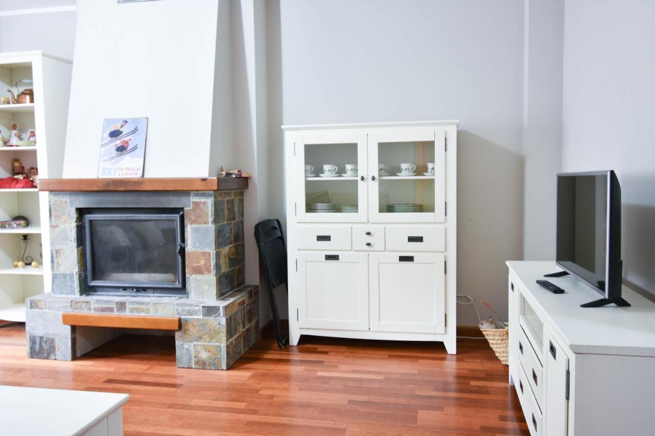 Apartamento Raval - L'Amfitriona Rialp Exteriör bild