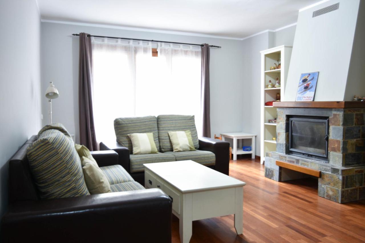 Apartamento Raval - L'Amfitriona Rialp Exteriör bild